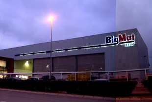 A26_ BigMat Stores (2006)